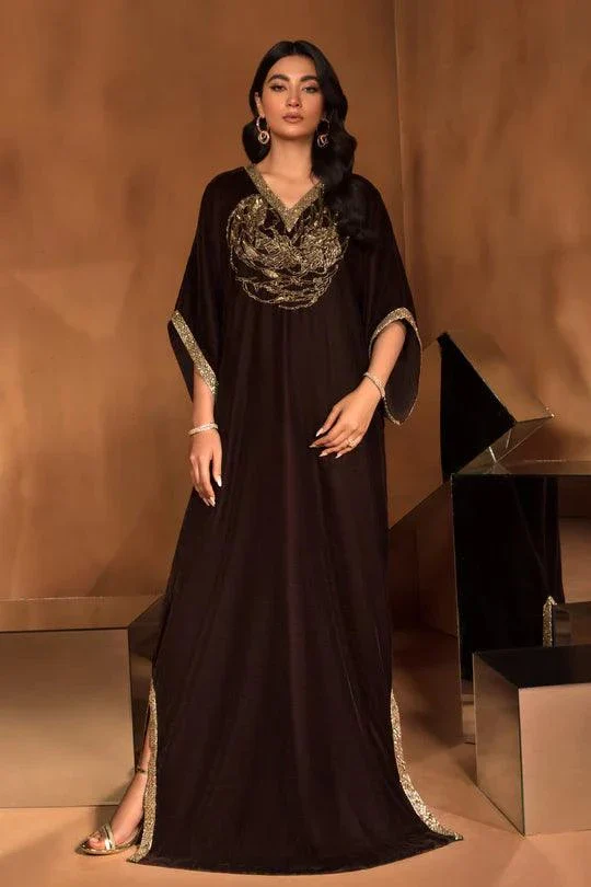 F22-029 - Ayesha Shoaib Malik - Formals - Image 5
